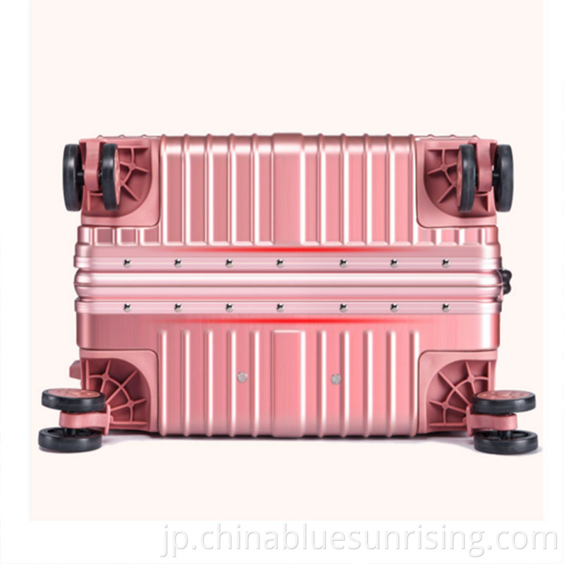  Fashionable travelling luggage suitcase